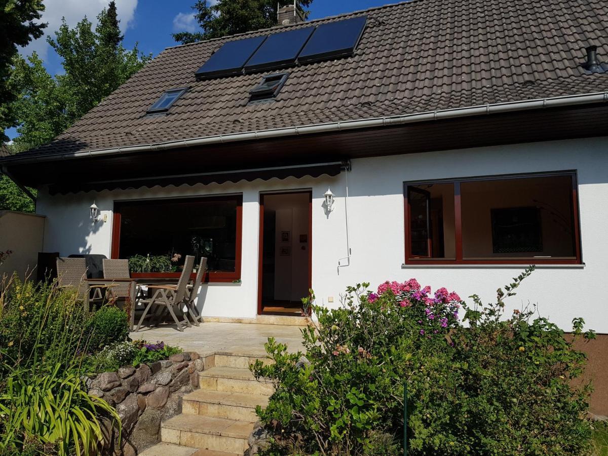 4 Sterne Souterrain Apartment Alt-Mariendorf Berlin Luaran gambar